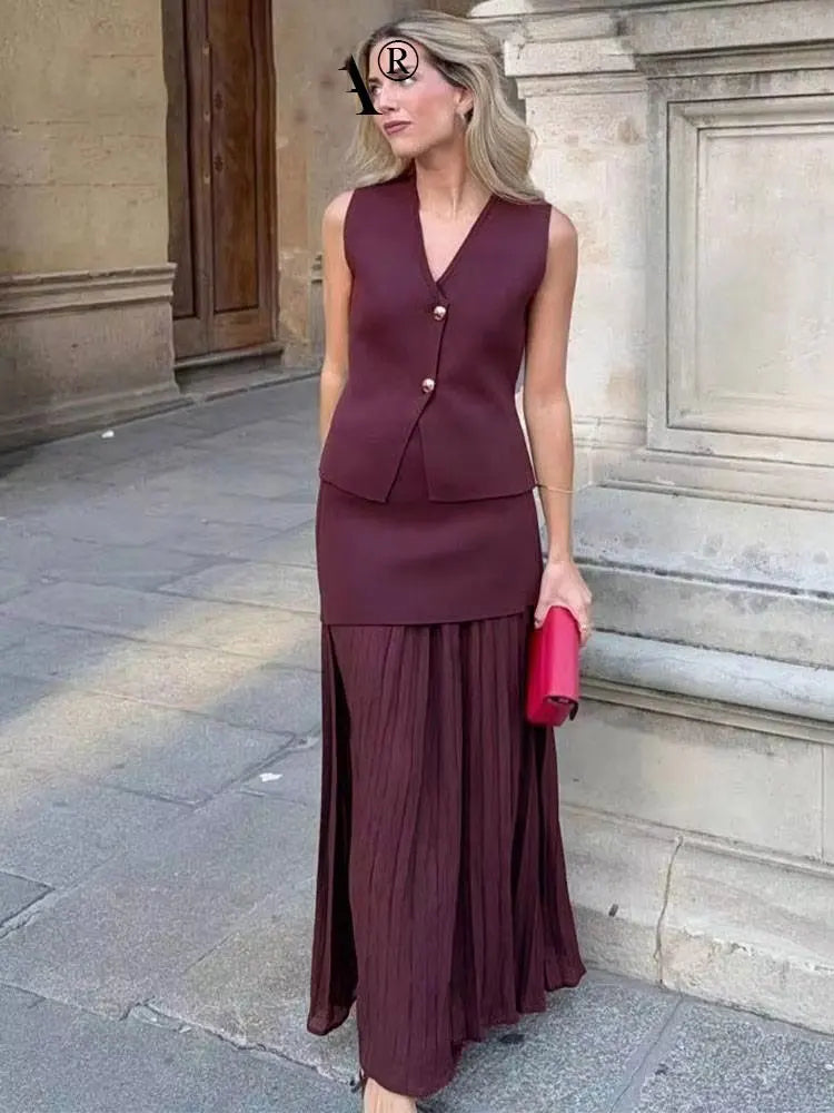 HH Women Skirt Set Wine Red Knitted V-Neck Sleeveless Slim Vest +Solid High Waist Zipper Patchwork Long Skirt Street