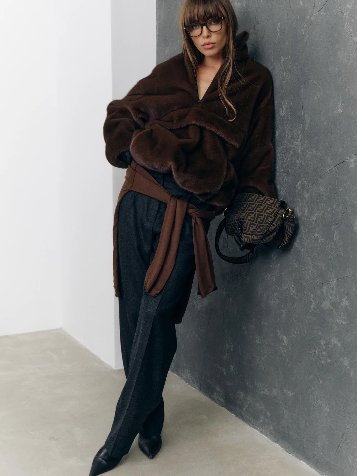 Designer Faux Fur Coat, New Winter Style, Warm Pullover Zipper Top Simple Stylish And Elegant