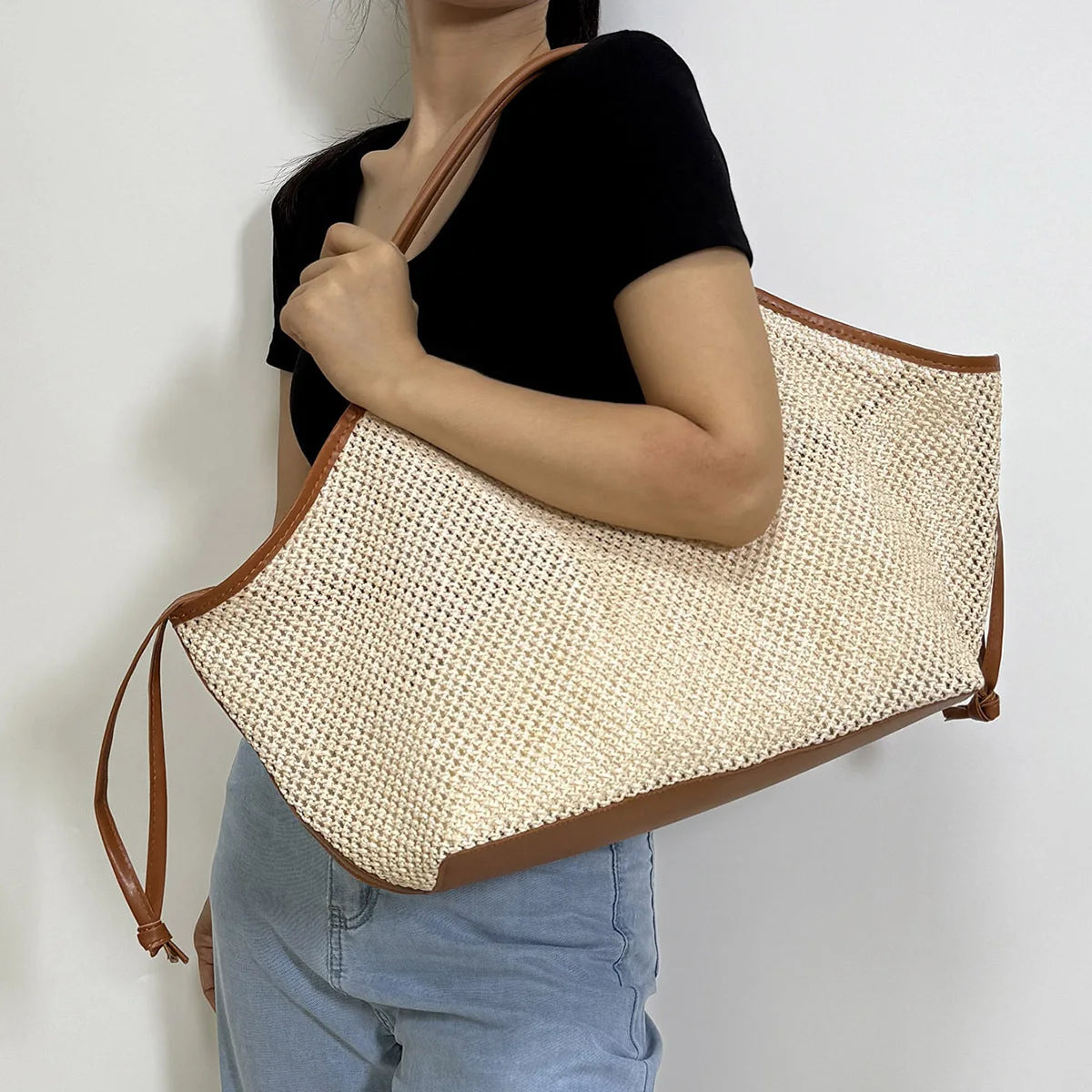Hollow Mesh Wing Tote Bag Luxury Designer Shoulder Bags for Women Large Capacity Fishing Net Handbag Top Handle Shopper Purses