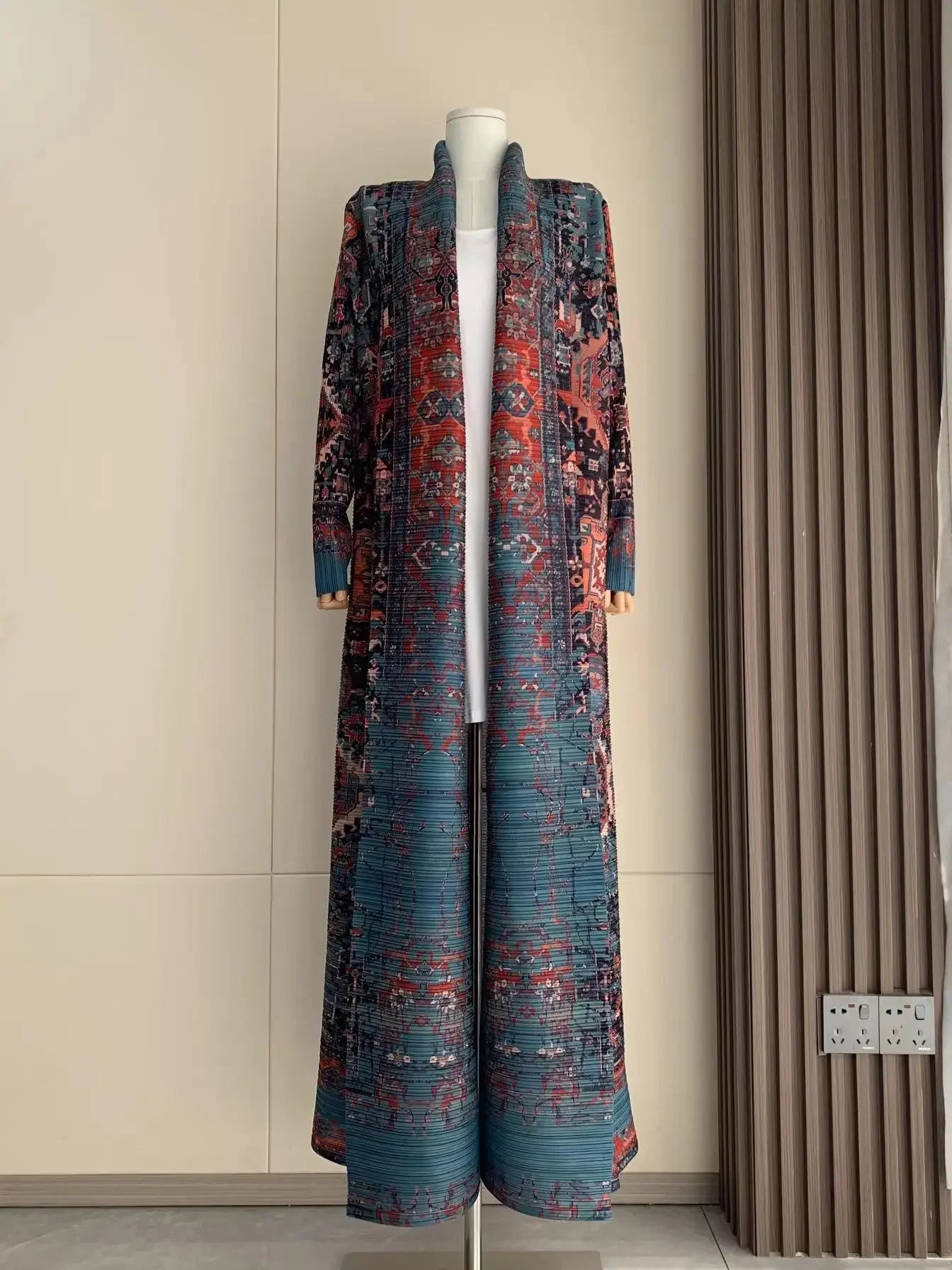 KAF Pleated Women Trench Coat Vintage Printed Cardigan Design Loose Plus Size Women Long Dress Dubai Female Luxury Abaya